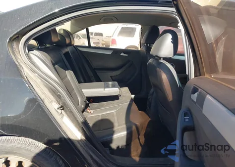 2013 Volkswagen Jetta 2.5L Se from USA, damaged, VIN 3VWDP7AJ4DM404108